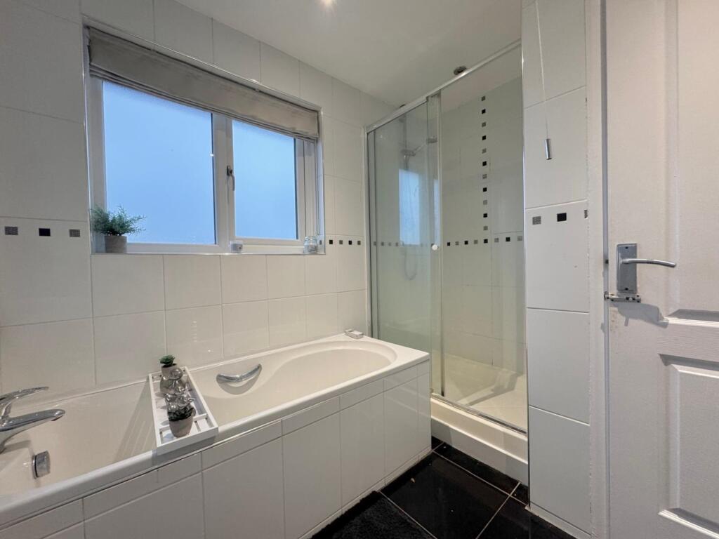 9ec8f0dd-2763-489f-a2ce-01a71b1a0694