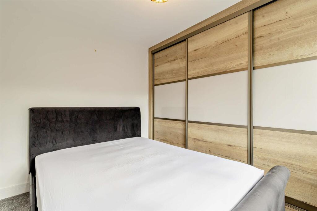 8663762-interior03-800.jpg