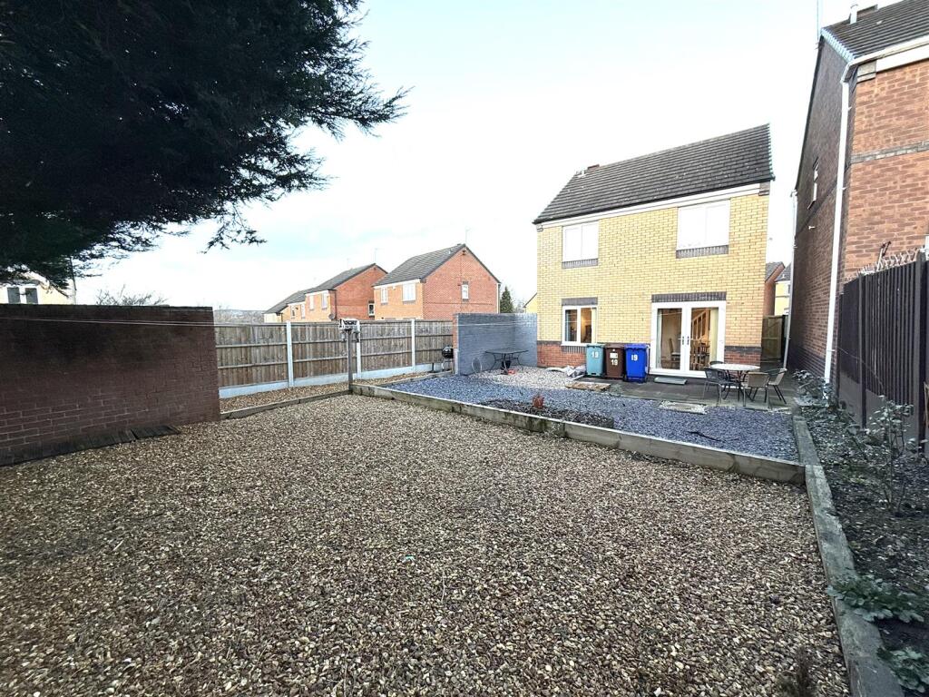 19 newhall rear.jpeg