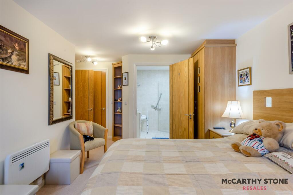 8625866-interior14.jpg