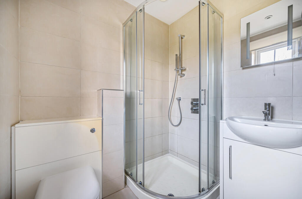 1386947-30-692ef7...