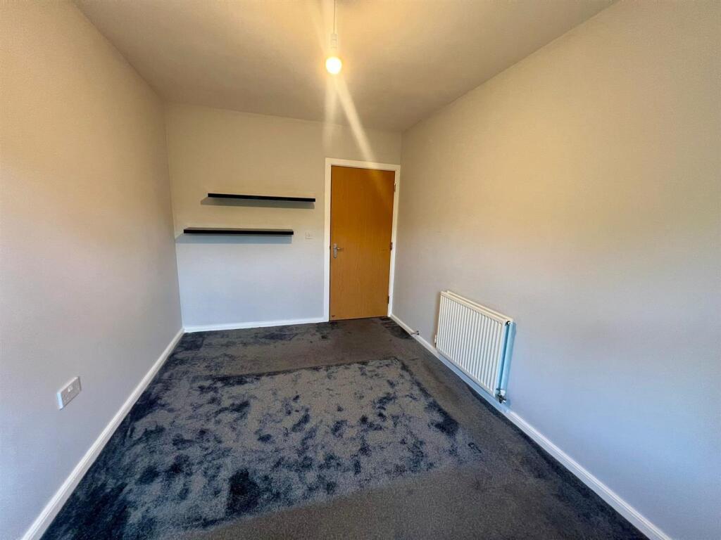 BEDROOM TWO..jpg