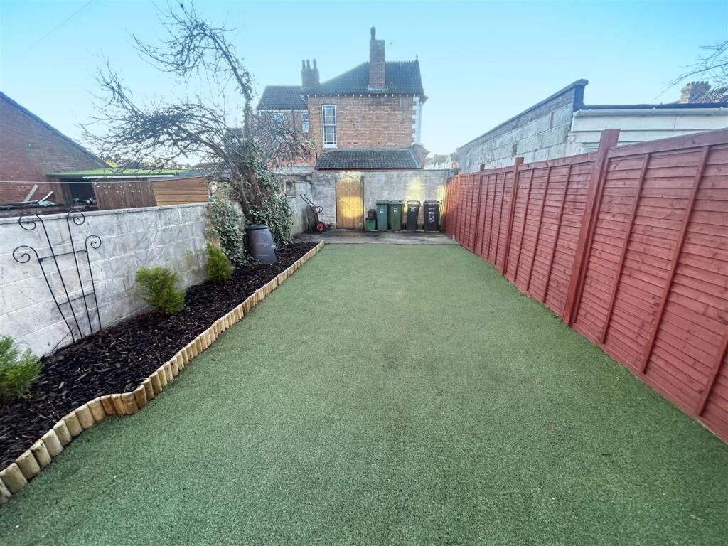 GARDEN