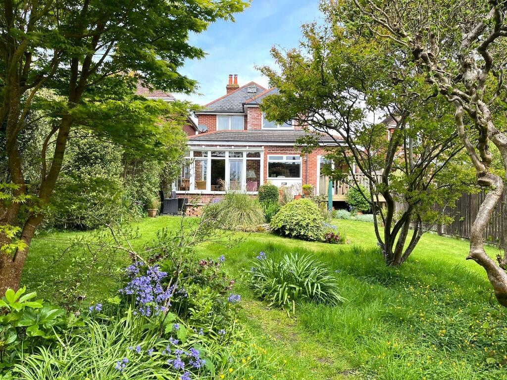 Rear &amp; garden