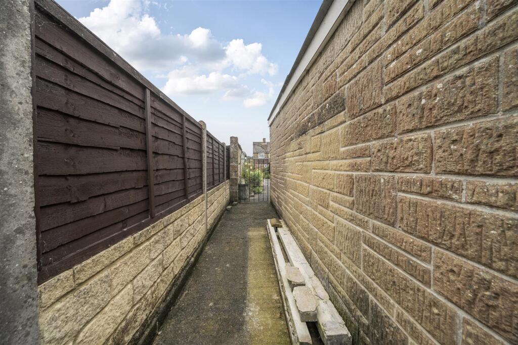 Side access