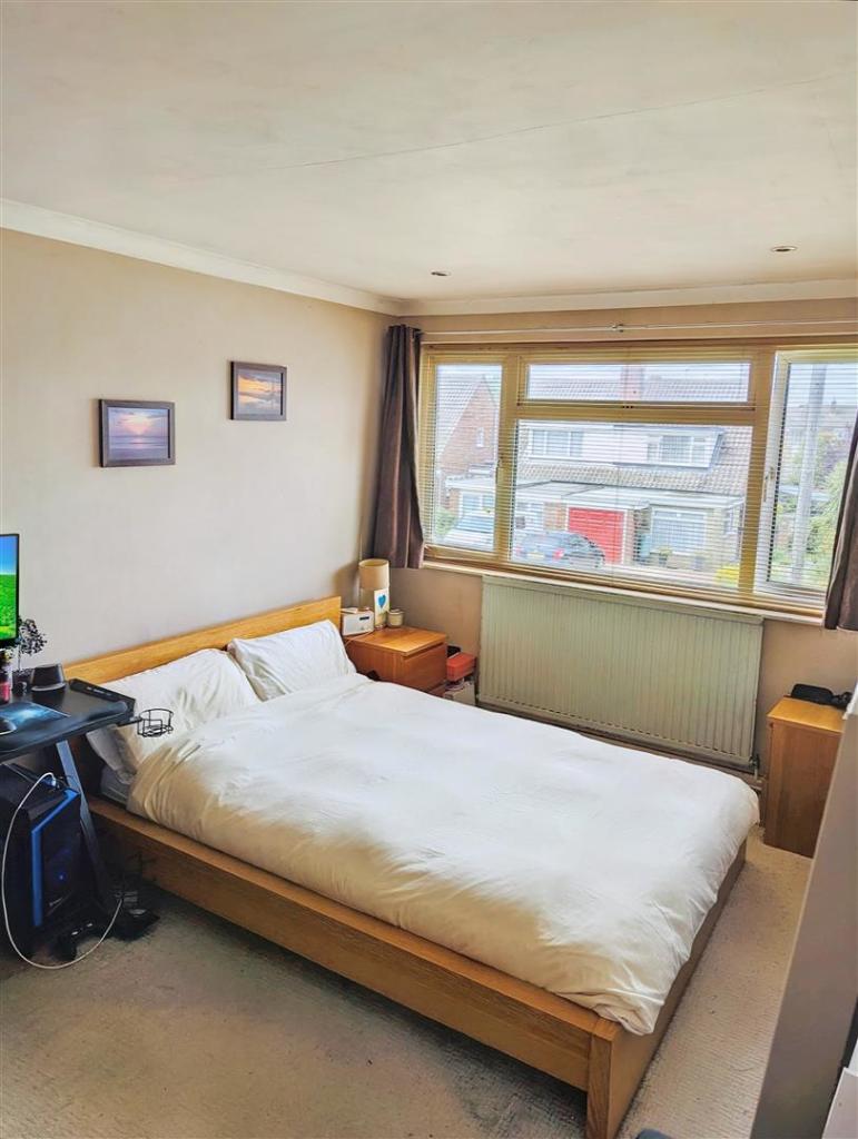 bedroom one.jpg