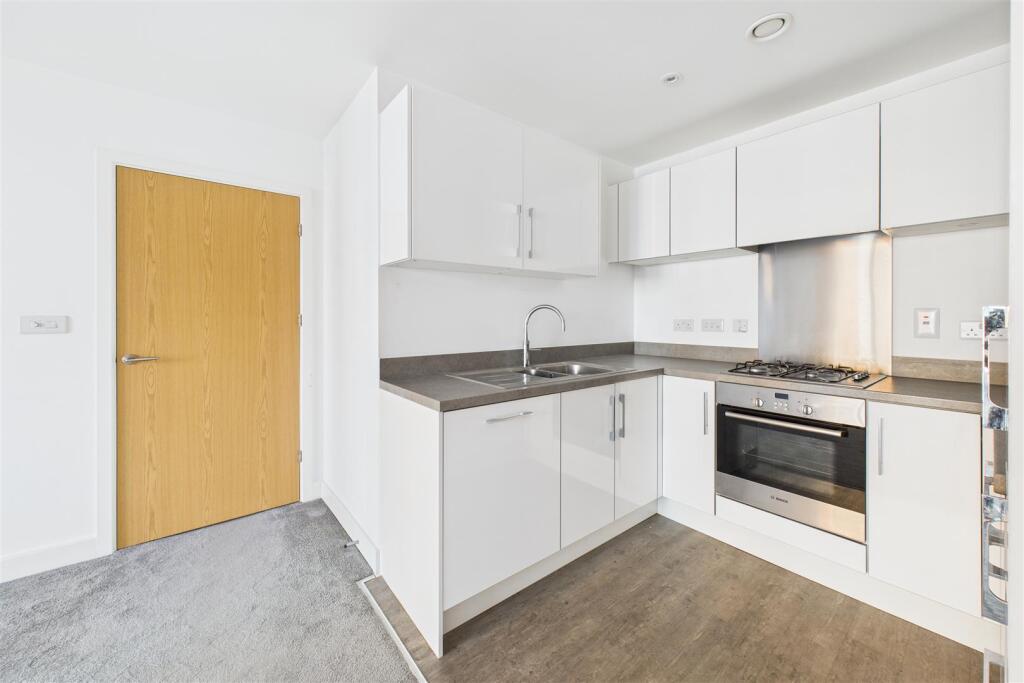 Ninety4 on the Estuary - 81 Argentia Place, Portis