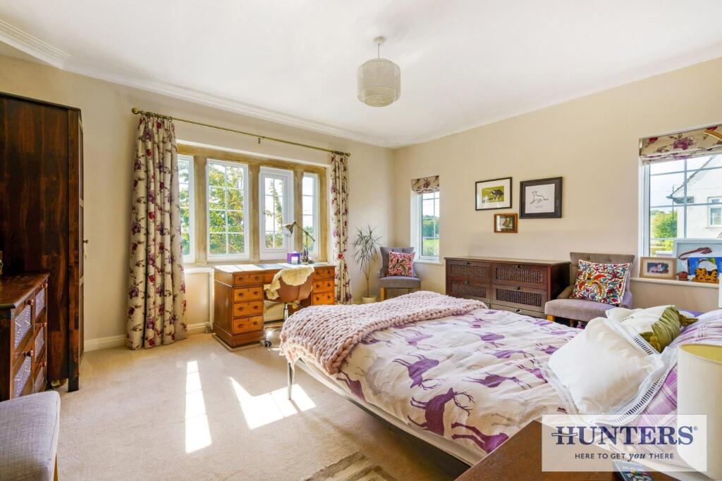98313_12 Hawksworth Lane Guiseley  (18) - Copy_low