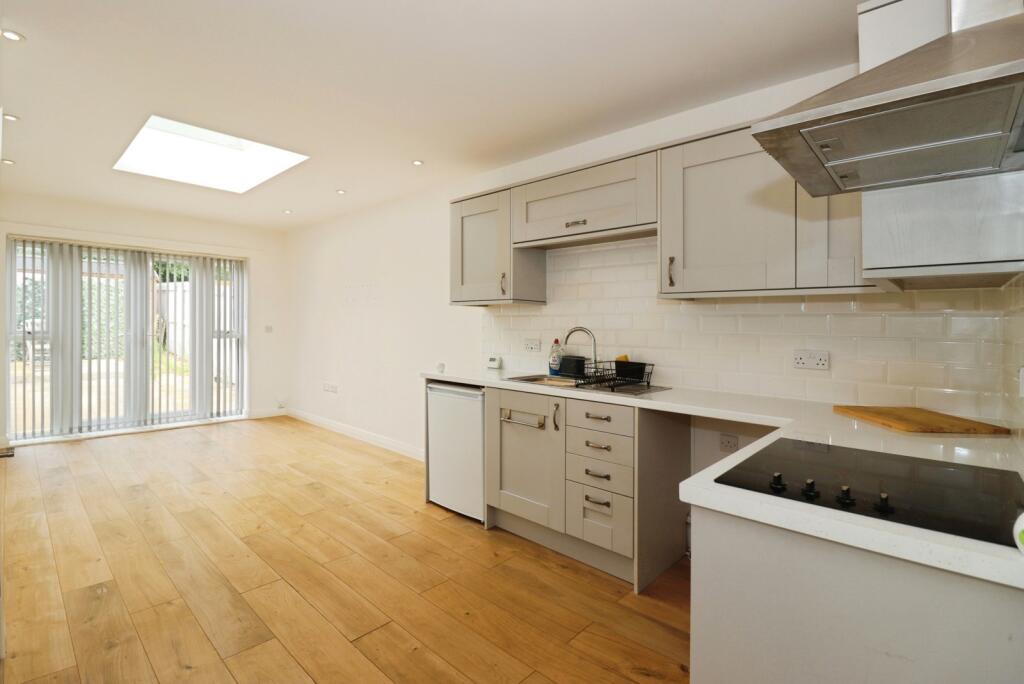 Kitchen To Lounge