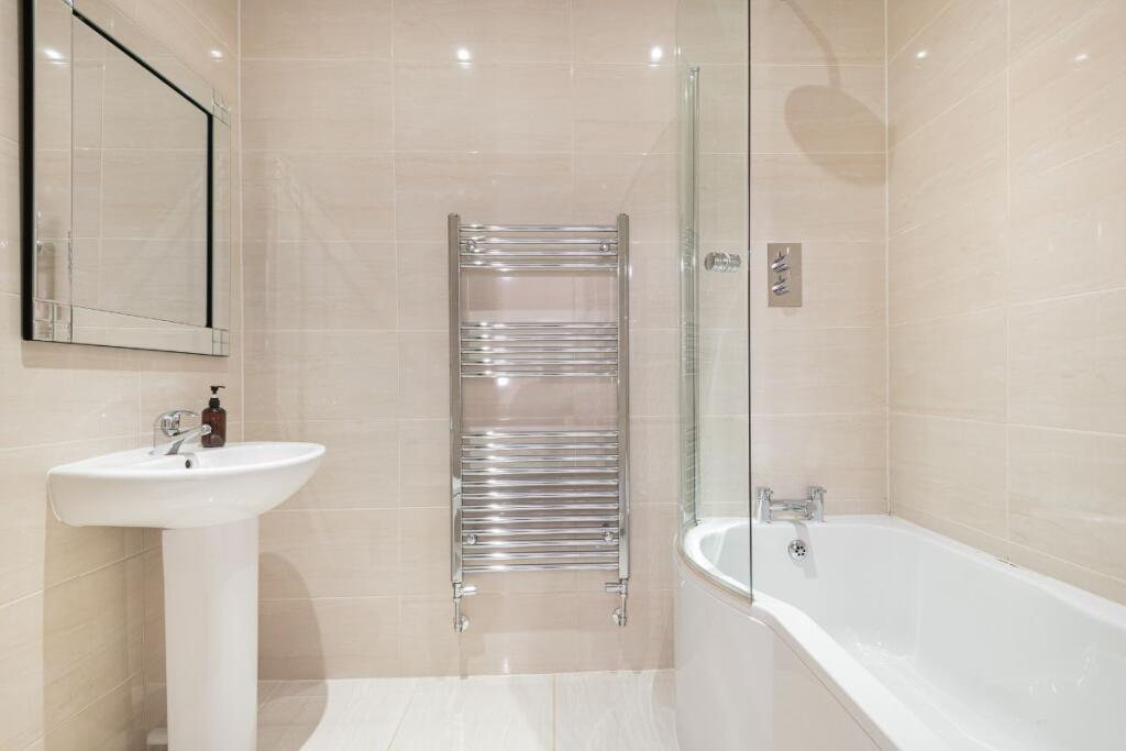Bedroom Four En-Suite