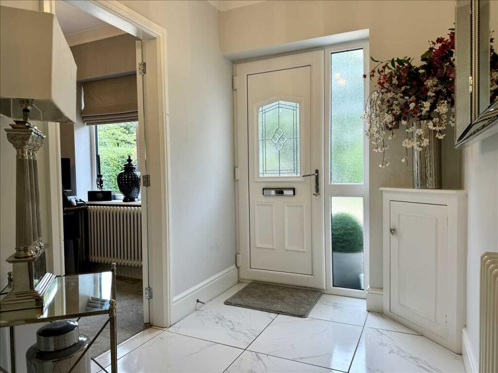ENTRANCE HALL