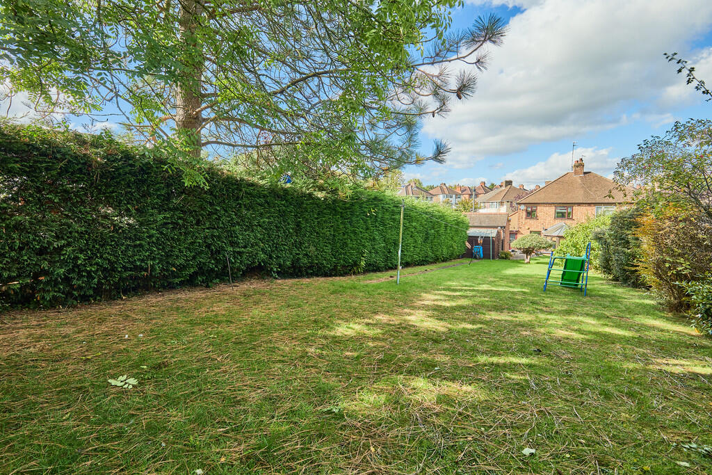 Edward Knight 202...