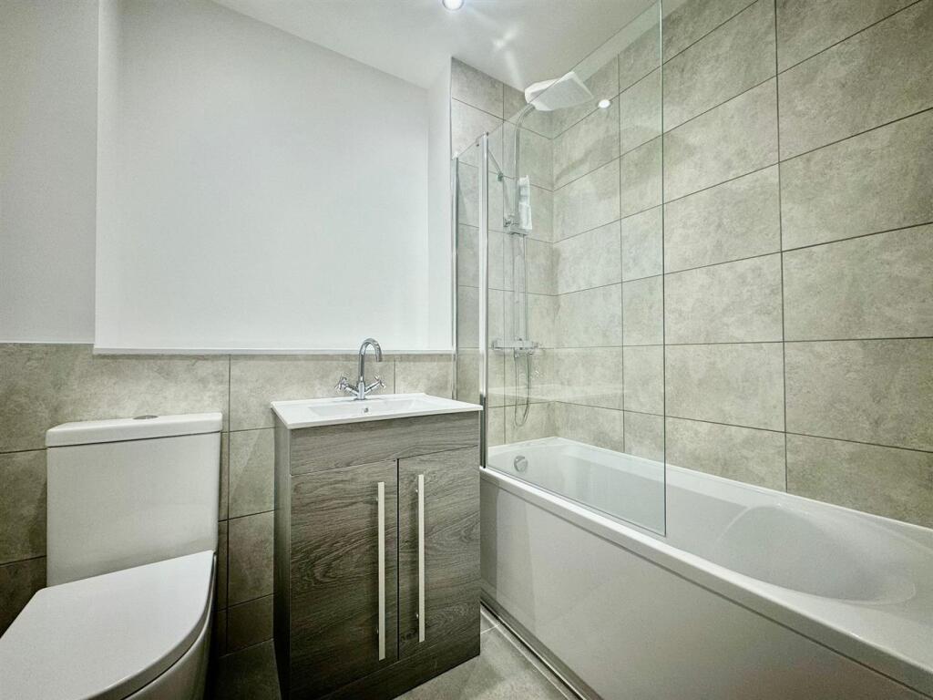 Bathroom.jpeg