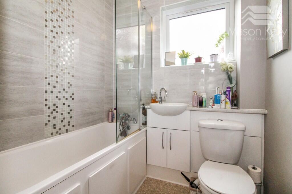 RE-FITTED BATHROOM