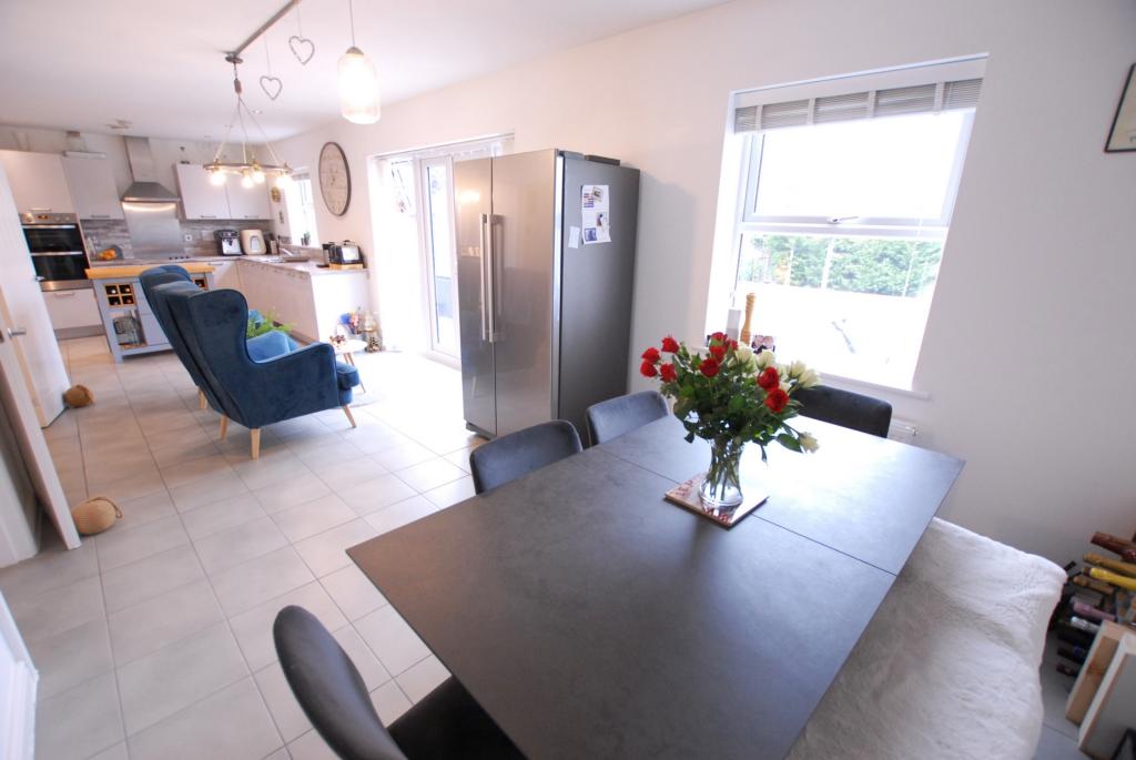 Dining/living area