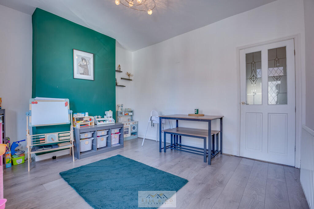 Sittin room 1.2