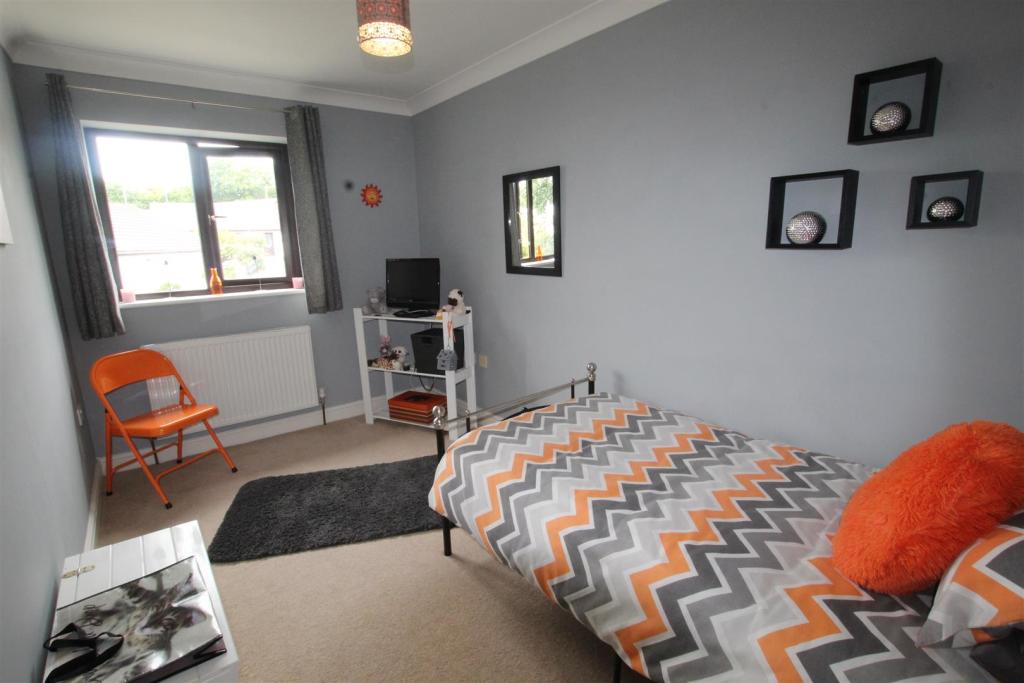 Front Bedroom 3