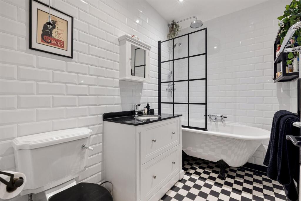 Sandringham Road, E8