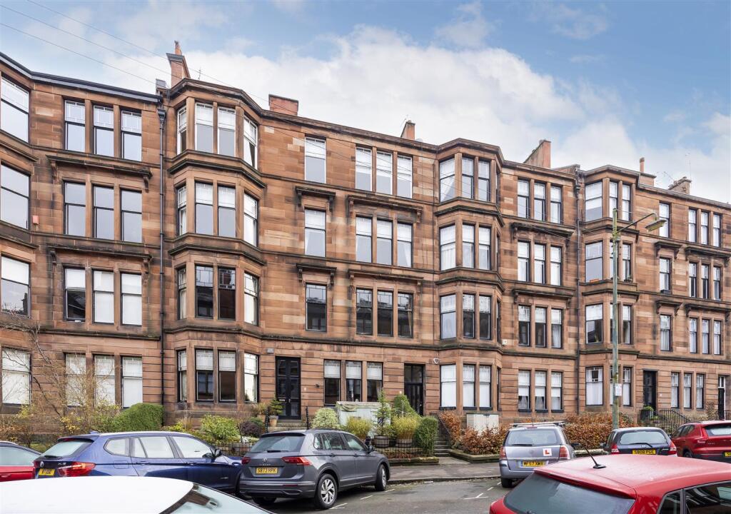 3-2_11_FALKLAND_STREET_GLASGOW_001.JPG