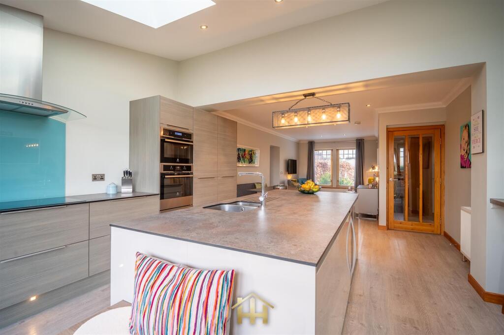 54 orchard way inchture 110425 EDIT (45 of 76).jpg