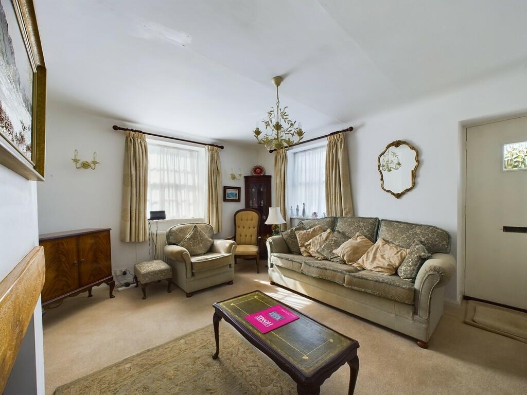 CAM02854G0-PR0221...