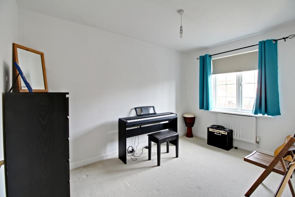 bh78awqa2_359856_560203544591688832