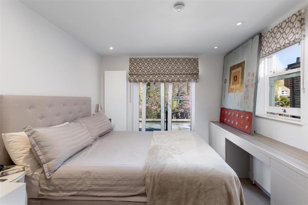 2, 36 Ingham Road-2.jpg