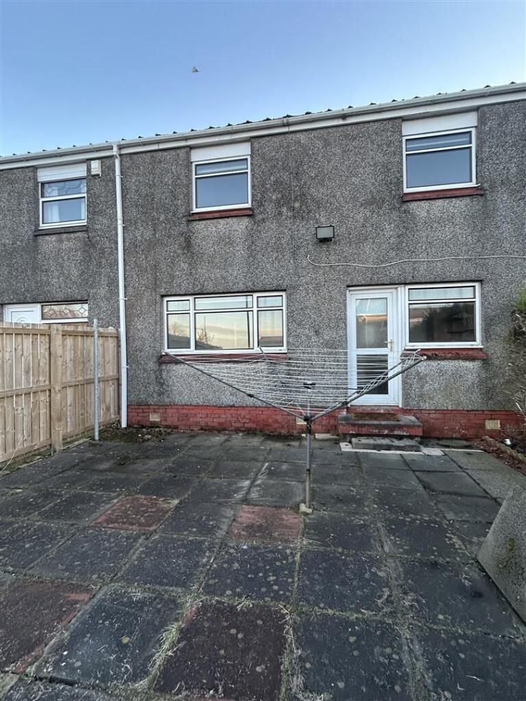24 Duncan Court garden.jpeg