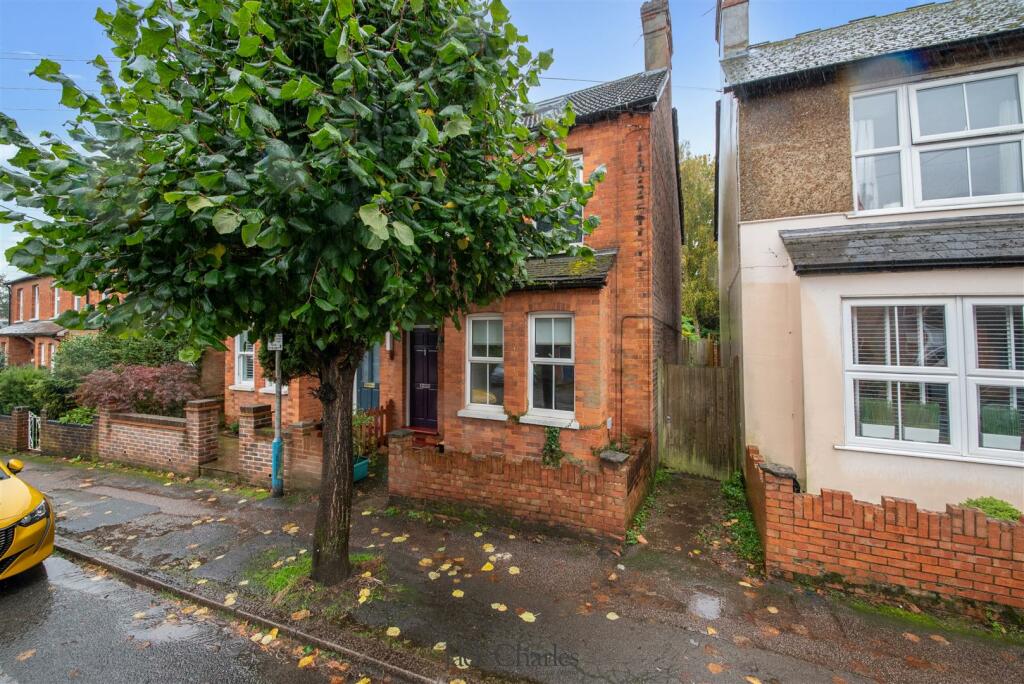 7 Mill Crescent13.jpg