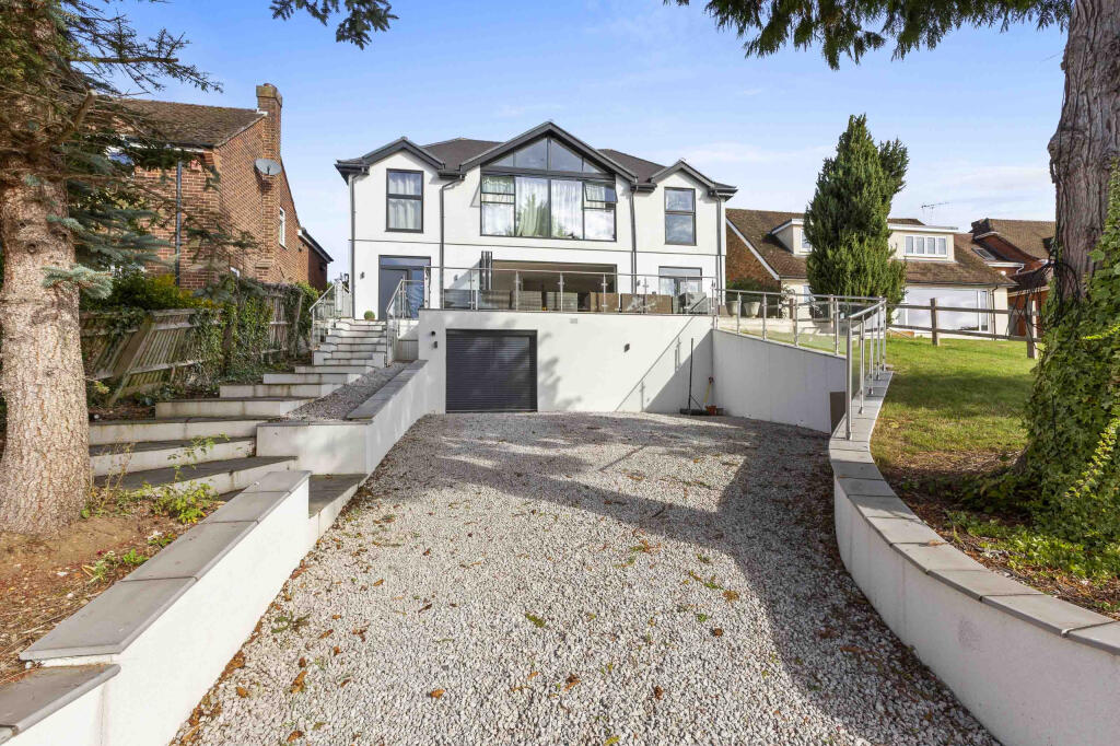 Hill View House, 2a Hillside Road, SL7 3JY (LOW RE