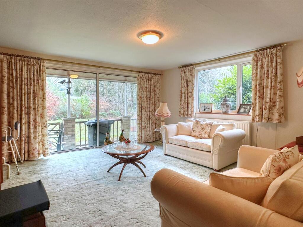 SECOND RECEPTION ROOM