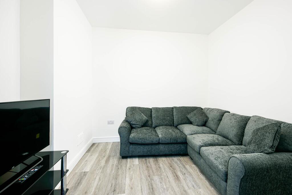 Sitting_Room.jpg