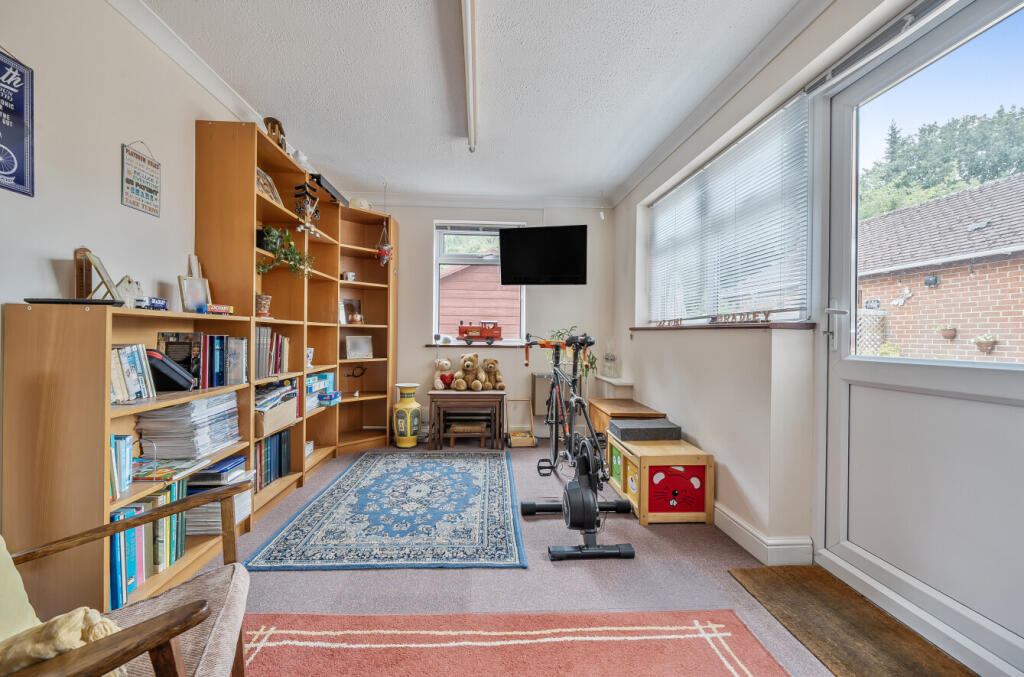 1339828-10-68a742...