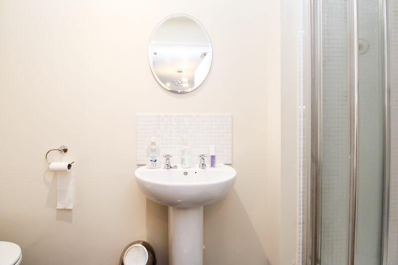 Bedroom One En-Suite