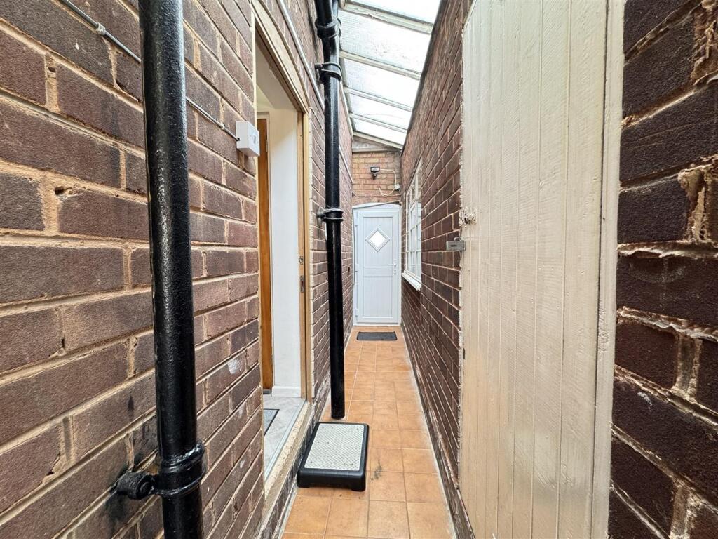 IMG_4196 (Large).JPG