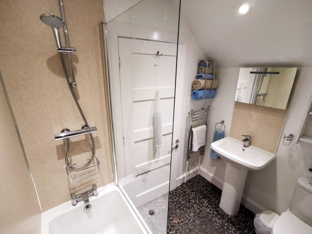 En-suite Bathroom