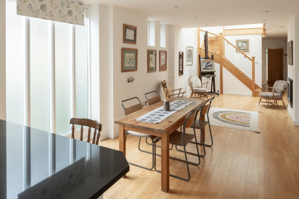 288497 - TMH_2_THE_OLD_PARISH_HALL_LENHAM_ME17_...