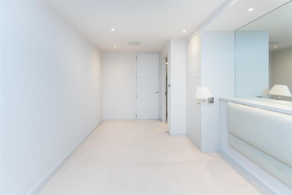 Bedroom 4             .jpg