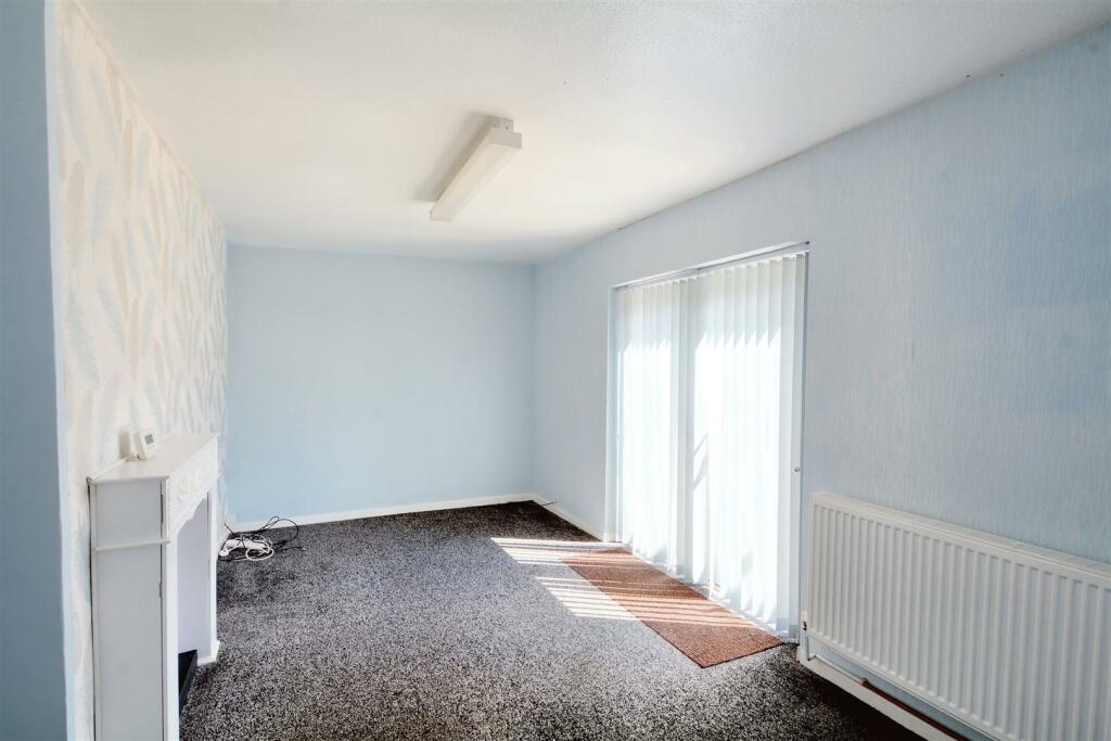 Dining Room_1.jpeg