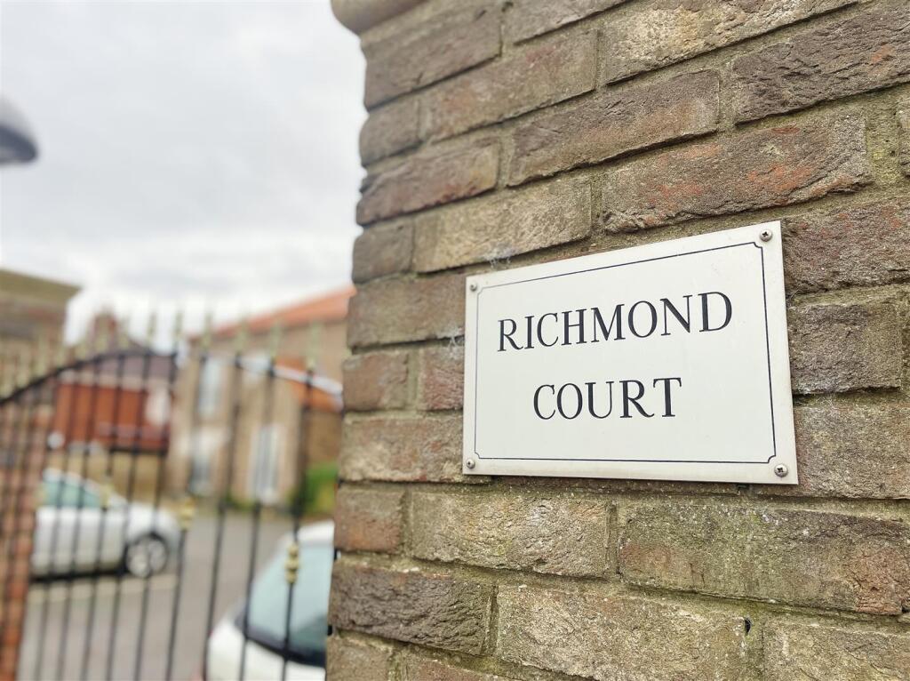 Richmond Court