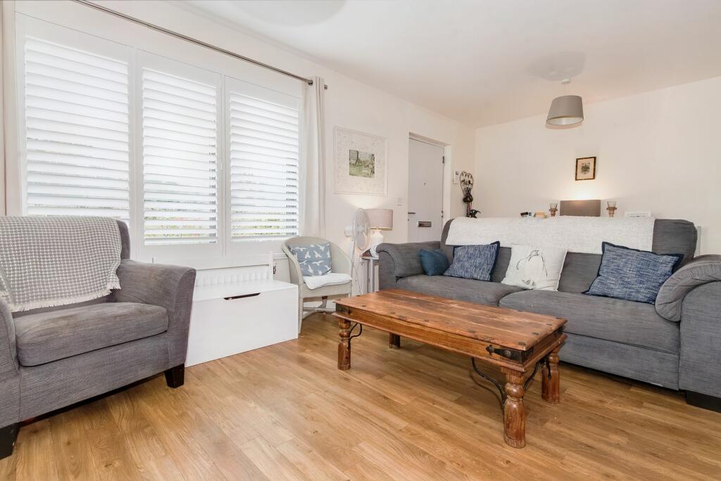 Openplan kitchen living room