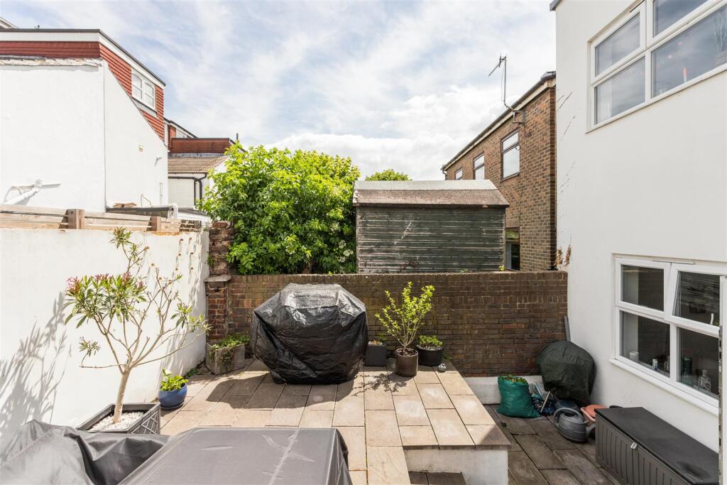 Flat 2, Wallace House-19.jpg