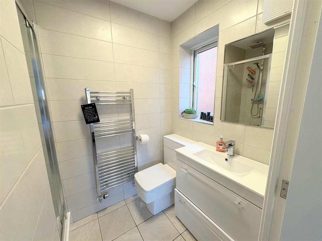En-suite Shower Room