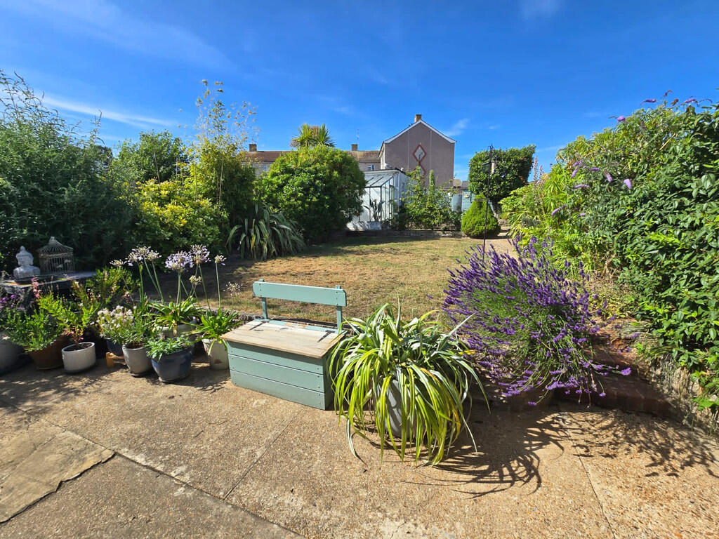 Garden (5)
