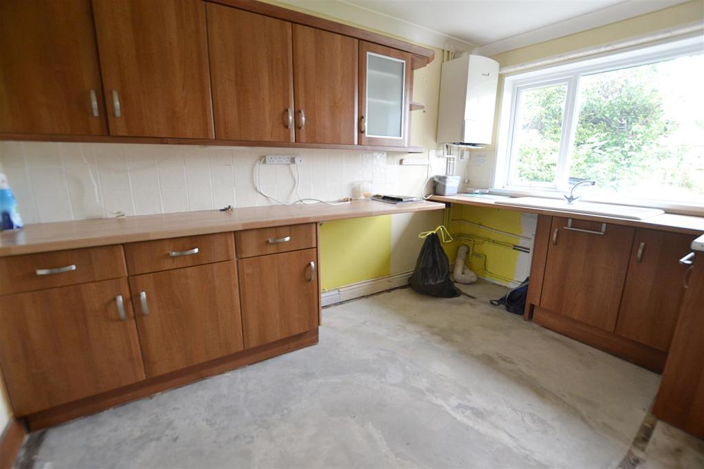 kitchen,.JPG