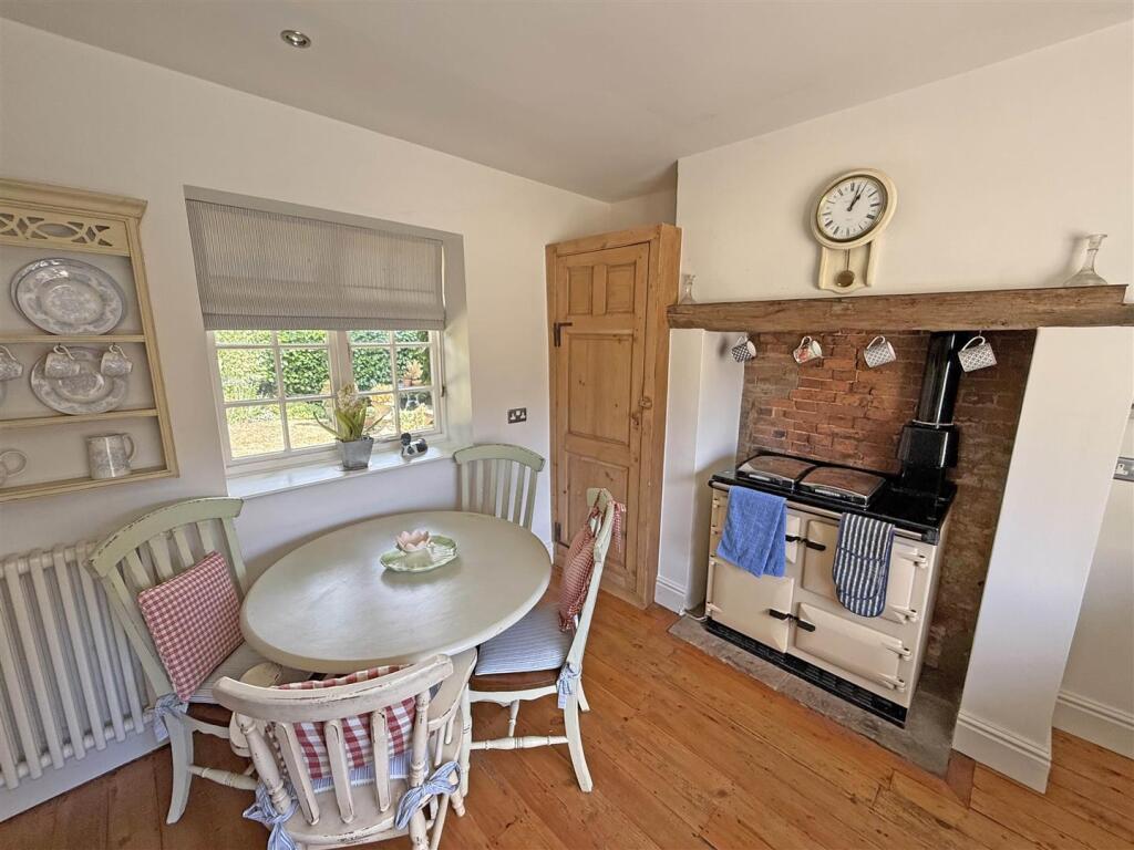 Breakfast Kitchen