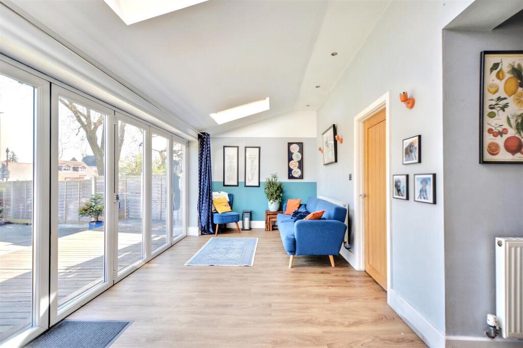 Kitchen Diner_5.jpeg