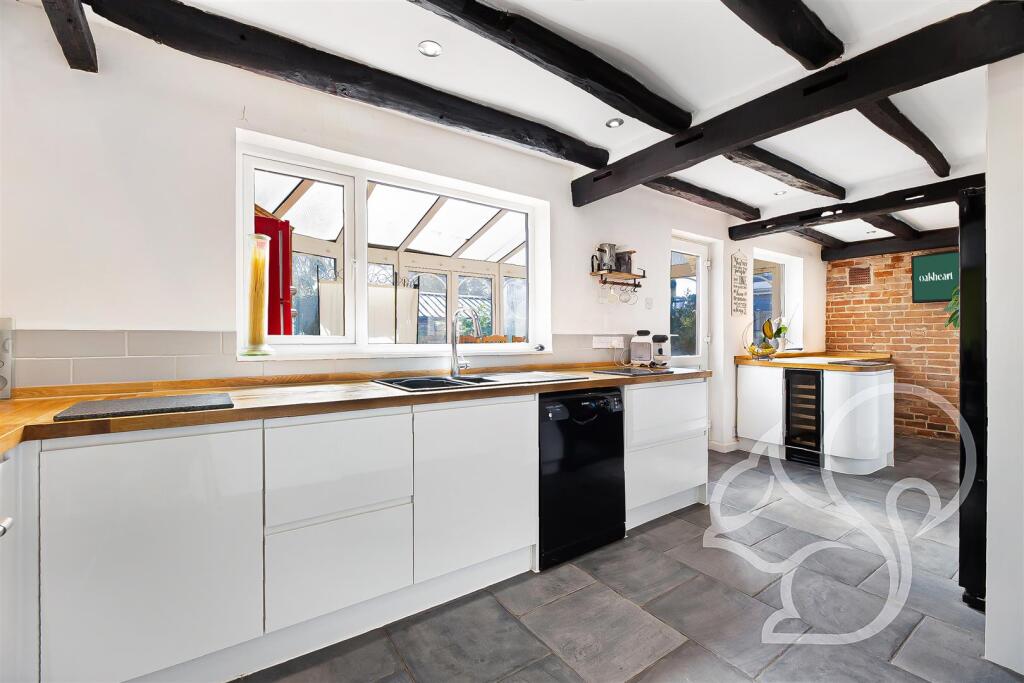 Kitchen / Diner