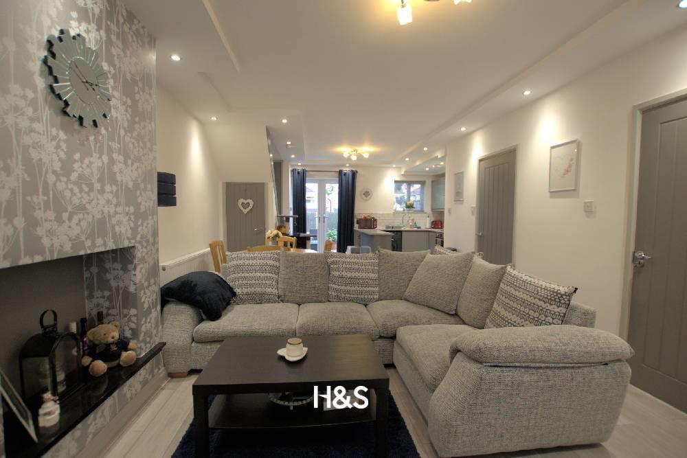 222 Lincoln Road North - Open Plan.jpg