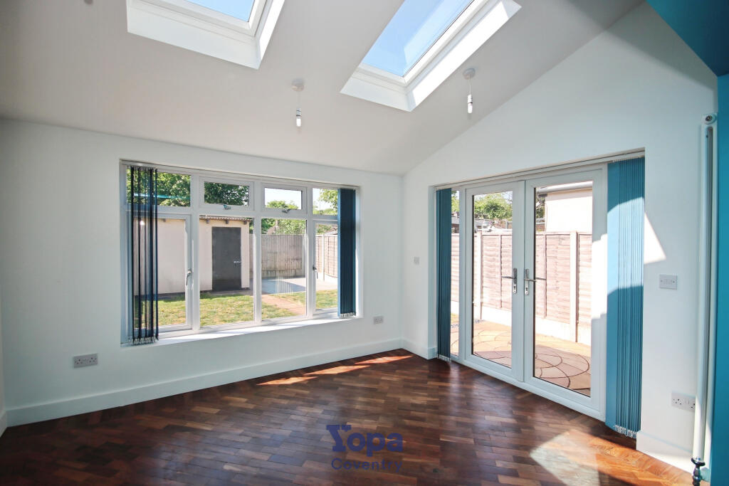 2a78ebbd-Lounge 20Diner 203.JPG